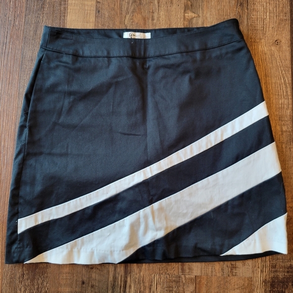Greg Norman Collection Dresses & Skirts - Greg Norman Black White Skort Skirt